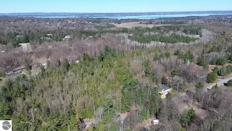 4715 Springbrook Dr, Williamsburg, MI 49690