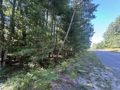 4715 Springbrook Dr, Williamsburg, MI 49690 photo 11