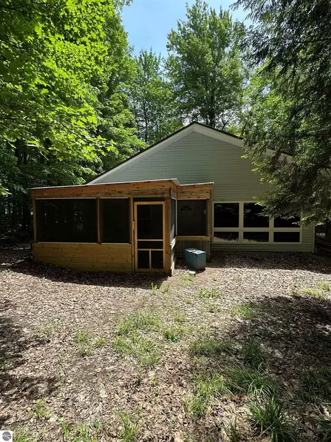 2392 SW Inman Rd, South Boardman, MI 49680