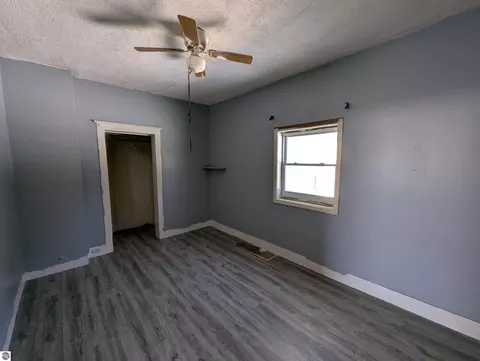 156 N Mackinaw Rd, Au Gres, MI 48703 photo 11