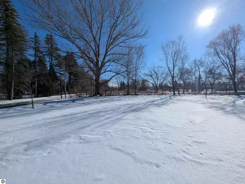 156 N Mackinaw Rd, Au Gres, MI 48703 photo 5