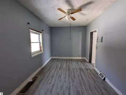 156 N Mackinaw Rd, Au Gres, MI 48703 photo 12