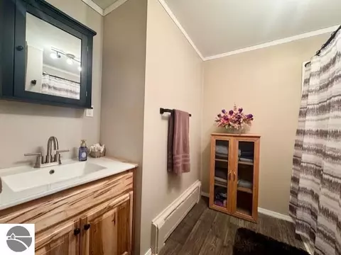 1307 S State Rd, Ithaca, MI 48847 photo 6