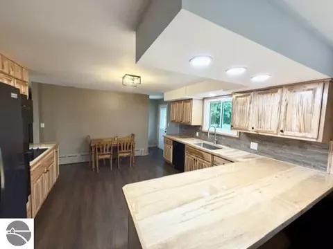 Kitchen - 1307 S State Rd, Ithaca, MI 48847 photo 1 of 2