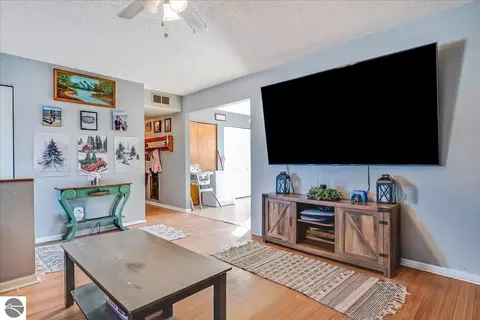 316 E Main, Hale, MI 48739 photo 15