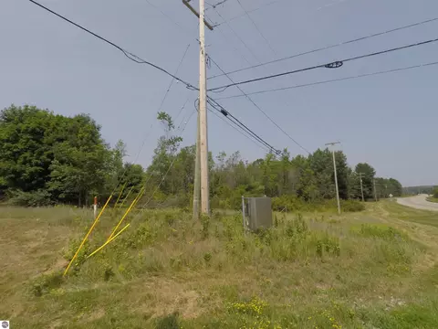 1201 E Division, Cadillac, MI 49601 photo 13