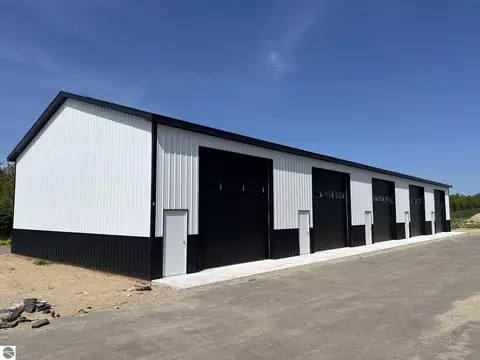 6819 S M-37 #32, Kingsley, MI 49649