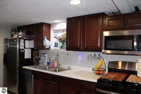 207 Division St, Kalkaska, MI 49646