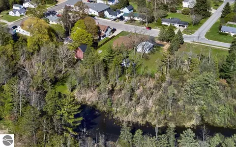 210 Spring St, Kingsley, MI 49649