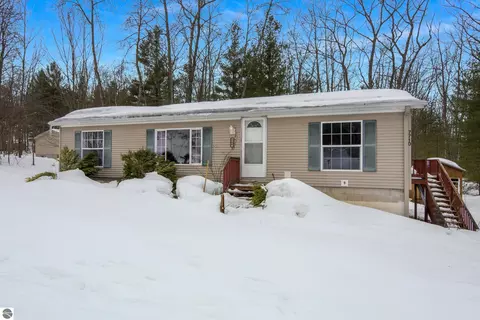 7710 East St, Interlochen, MI 49643