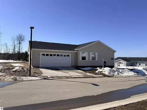 2111 Vista View Dr, Traverse City, MI 49686