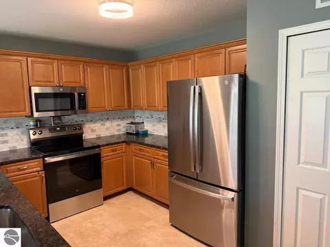 1639 Chippewa Way, Mount Pleasant, MI 48858