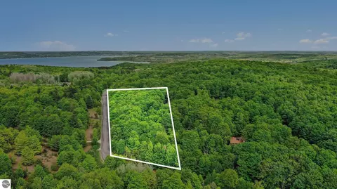 00 Glory Rd, Frankfort, MI 49635