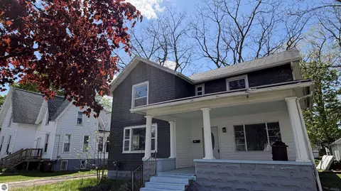 108 S S Pne, Saint Louis, MI 48880