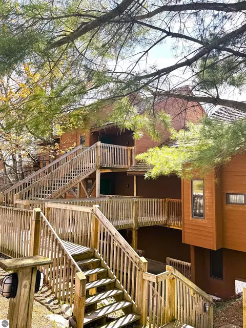 4761 N Crossover #617, Bellaire, MI 49615