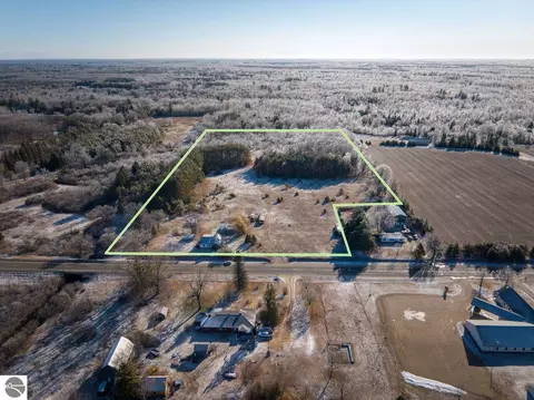 10836 30th Ave, Evart, MI 49631