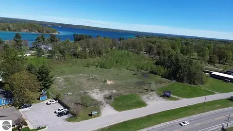 875 Green St, Elk Rapids, MI 49629 photo 5