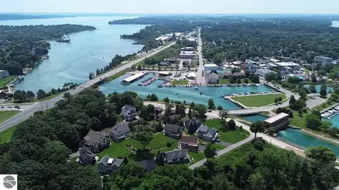 875 Green St, Elk Rapids, MI 49629 photo 2