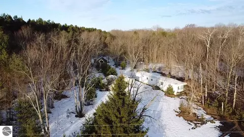 5766 Wallaker Rd, Benzonia, MI 49616