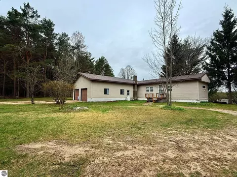 5651 N Seeley Rd, Manton, MI 49663