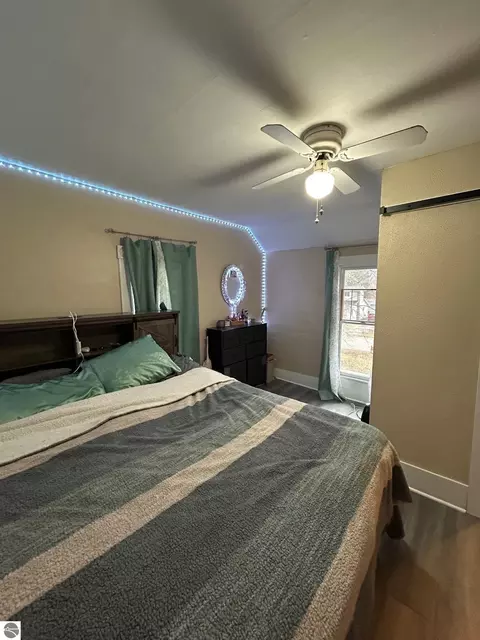 Bedroom - 320 N Elm, Ithaca, MI 48847 photo 3 of 4