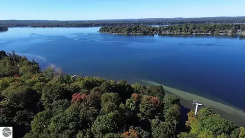 4032 Water View Dr, Grawn, MI 49637