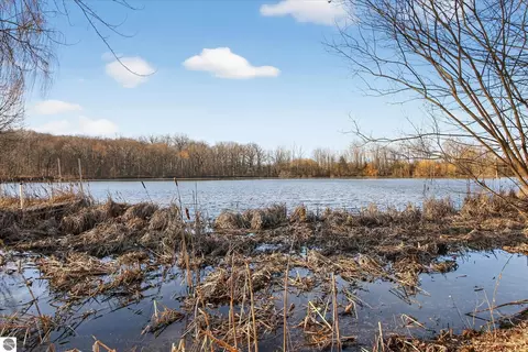 View/Area - 901 Riverview, Alma, MI 48801 photo 1 of 1