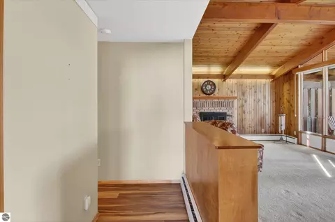 Entry Way - 901 Riverview, Alma, MI 48801 photo 4 of 7