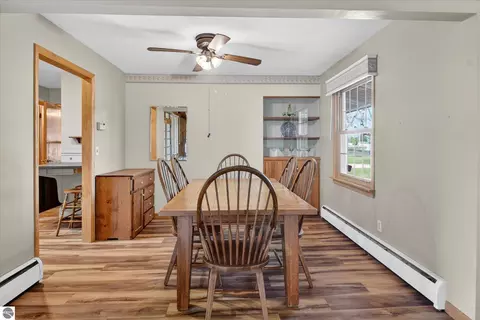 Dining - 901 Riverview, Alma, MI 48801 photo 1 of 3