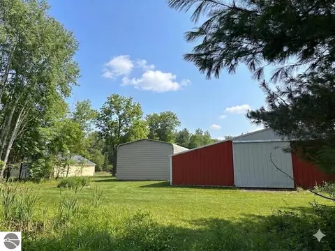 Exterior - 562 Lagrant Rd, Twining, MI 48766 photo 11 of 12