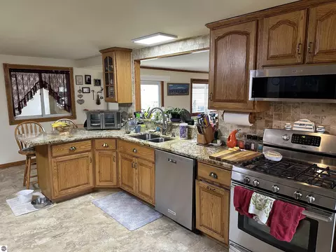 Kitchen - 562 Lagrant Rd, Twining, MI 48766 photo 4 of 7