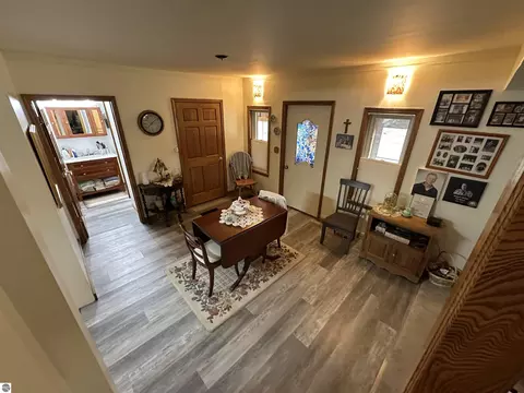 Entry Way - 562 Lagrant Rd, Twining, MI 48766 photo 1 of 1