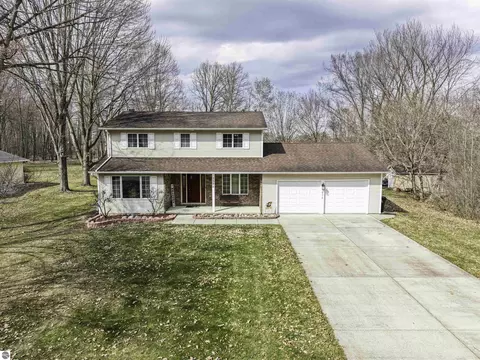 1575 Scully Rd, Mount Pleasant, MI 48858
