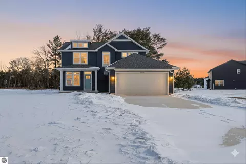 3500 Kali Ln, Alma, MI 48801