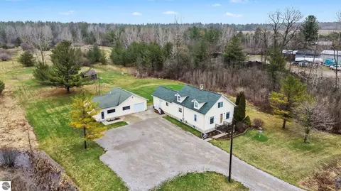 1400 W M-55, Tawas City, MI 48763