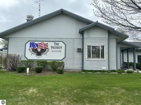 7 Fairway Ct, Grayling, MI 49738 photo 9