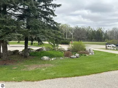 6 Fairway Ct, Grayling, MI 49738 photo 16