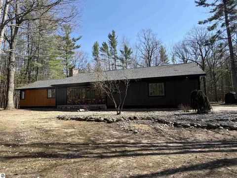 10852 NE Black Bear Rd, Kalkaska, MI 49646