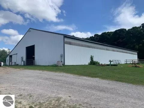 00 Shumaker Rd, Bellaire, MI 49615
