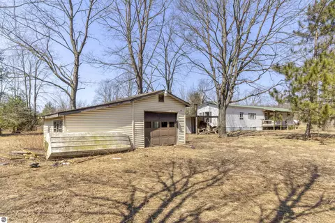 17403 Springdale, Thompsonville, MI 49683