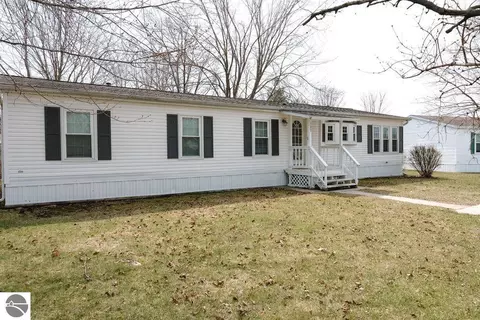 5232 E Broadway #LOT 137, Mount Pleasant, MI 48858