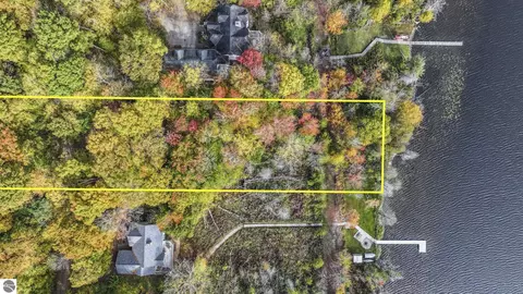 4944 Benway Ln, Central Lake, MI 49622