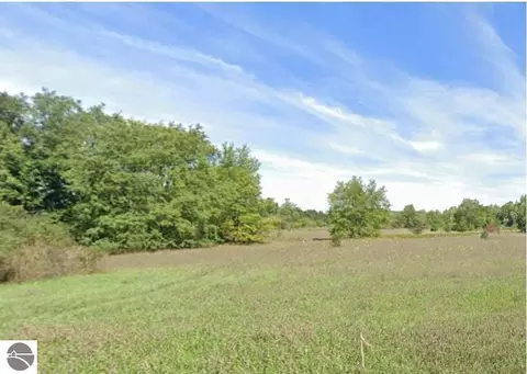 15040 North St, Thompsonville, MI 49683
