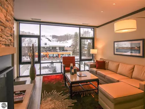 12450- Unit 14f Crystal Mountain Dr #386/388, Thompsonville, MI 48683