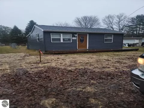 124 N Wheeler, Oscoda, MI 48750