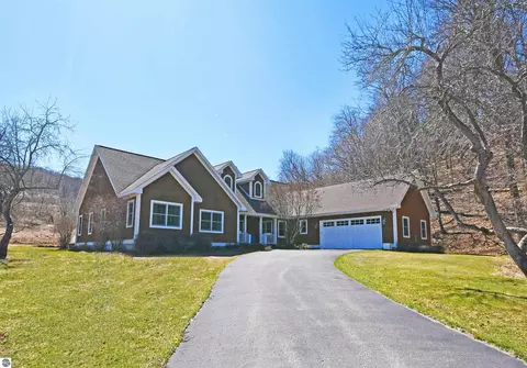 11001 W Pitch Apple Ln, Empire, MI 49630