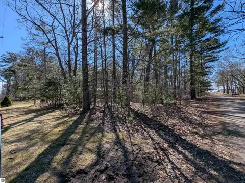 Exterior - 5150 E Michigan Ave, Au Gres, MI 48703 photo 10 of 14