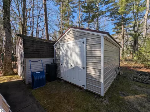 Exterior - 5150 E Michigan Ave, Au Gres, MI 48703 photo 14 of 14