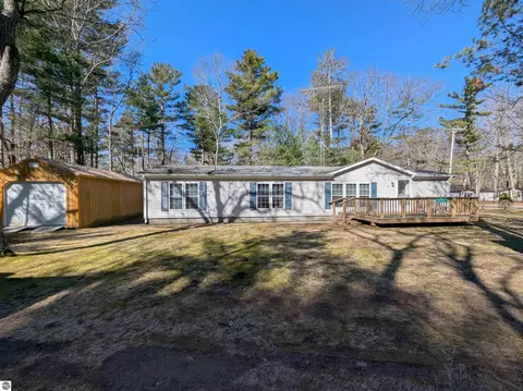 5150 E Michigan Ave, Au Gres, MI 48703