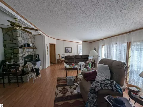 Living - 5150 E Michigan Ave, Au Gres, MI 48703 photo 1 of 2